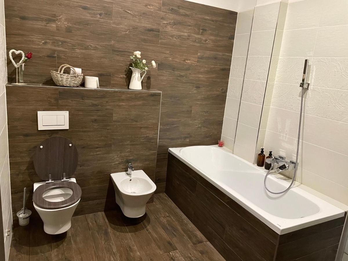Apartman Az Pro 8 Osob Humpolec Extérieur photo
